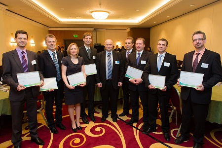 Za spoločnosť STORMWARE prevzal víťazné ocenenie obchodný riaditeľ Ing. Karel Nekuža (na fotografii vpravo)